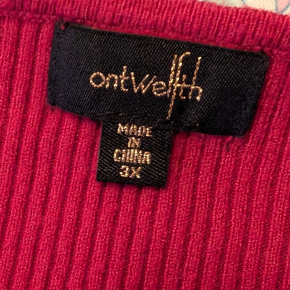 OnTwelfth red ladybug sleeve blouse 3x - Picture 3 of 7